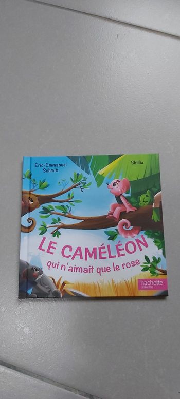Le caméléon qui n'aimait que le rose