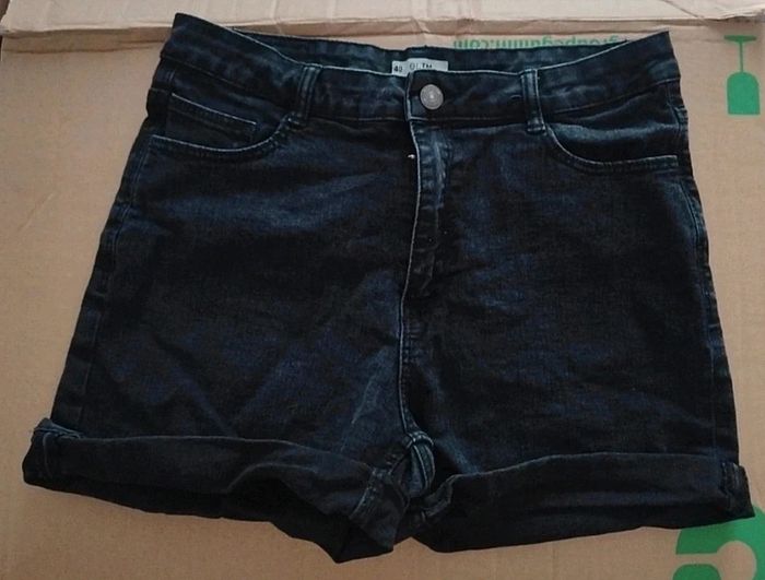 💮🌸 short en jean noir 🌸💮