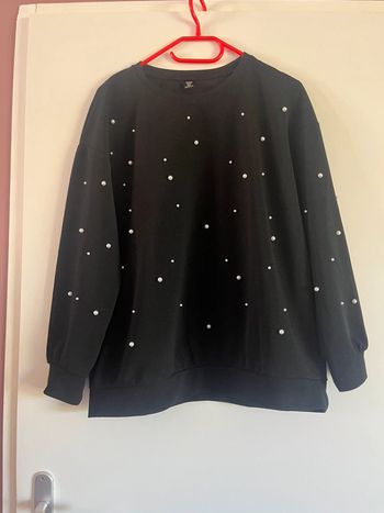 Pull avec perles