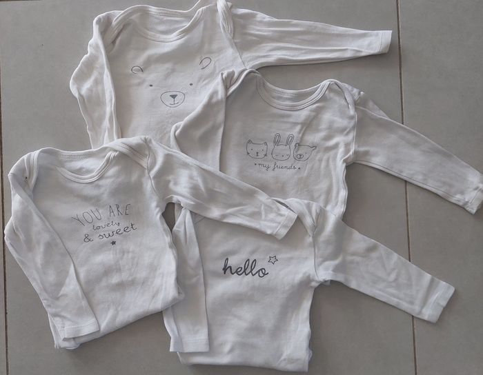 Lot x4 bodies manches longues