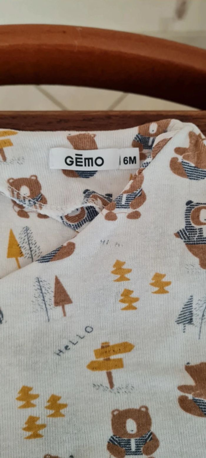 Lot 4 bodys 6mois - photo numéro 2