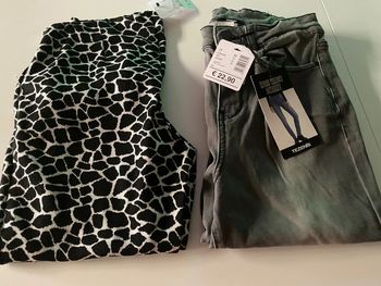 Lot de 2 pantalons tezenis taille M
