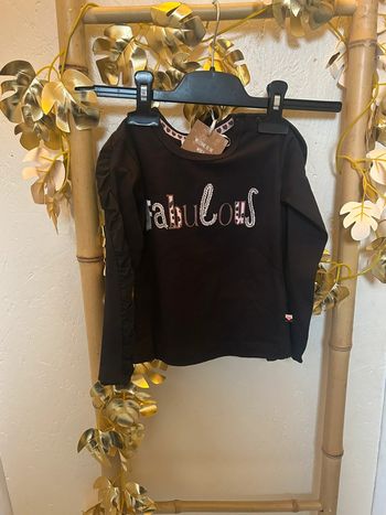 T shirt manches longues Noires fabulous 18 mois fille neuf avec étiquette