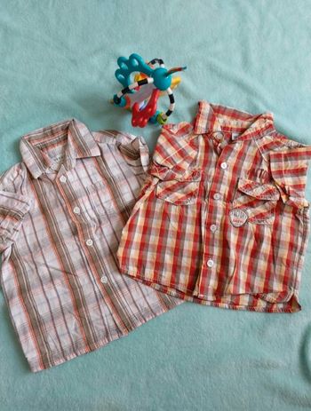 Lot de 2 chemises taille 12 mois