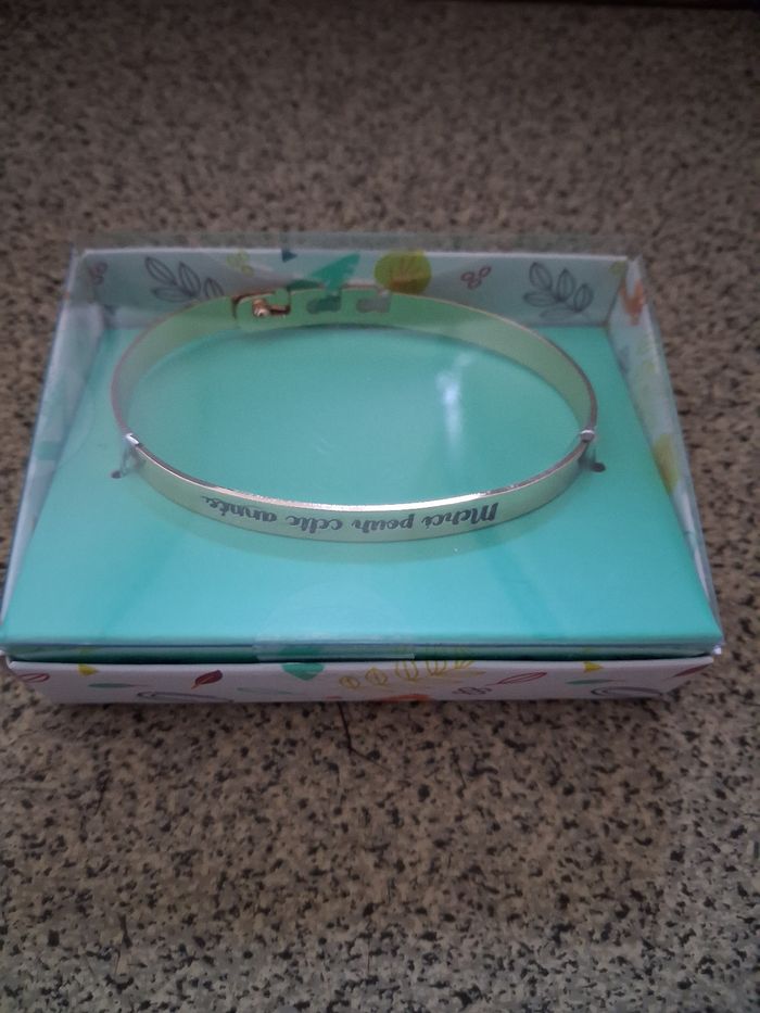 Cadeau bracelet merci pour cette annee