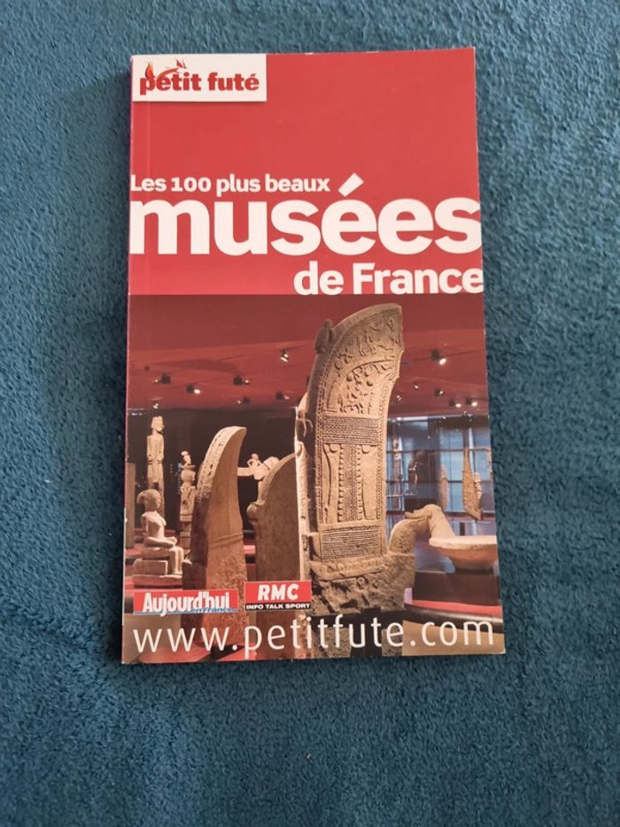 Petit Futé Les 100 Plus Beaux Musées De France - photo numéro 1