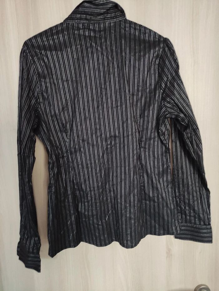 Chemise fête femme Kiabi 44 - photo numéro 3