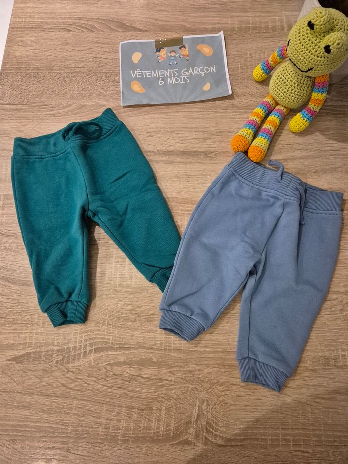 Lot 2 joggings PRIMARK - photo numéro 2