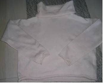 pull kiabi col roulé rose paillettes 4 ans neuf