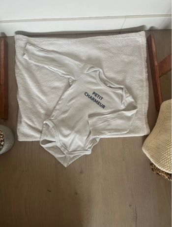 Bodie manche longue en 18 mois 