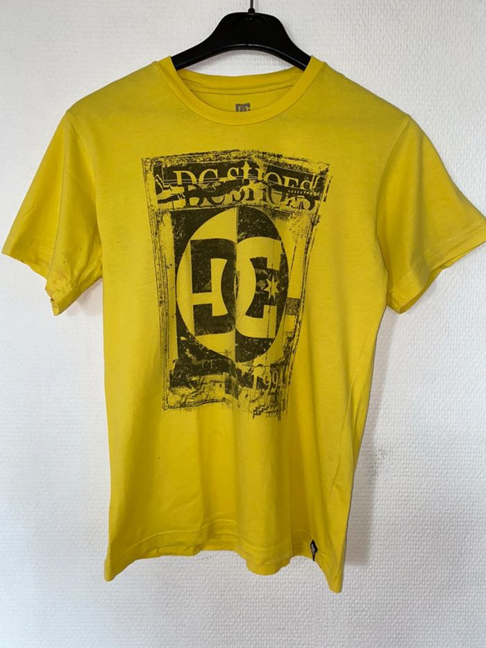 T-shirt imprimé DC Shoes (jaune), L