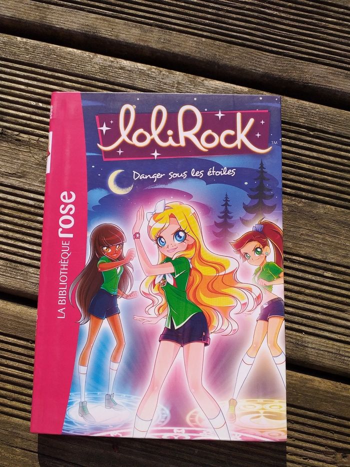 Livre bibliothèque rose