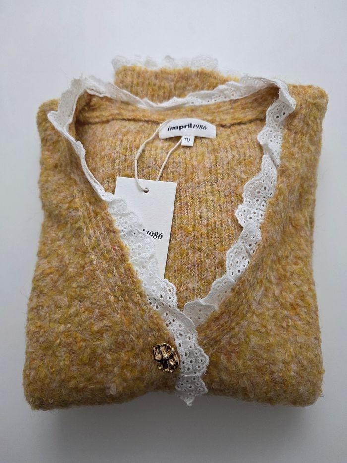 Gilet moutarde taille unique in april 1986 - photo numéro 4