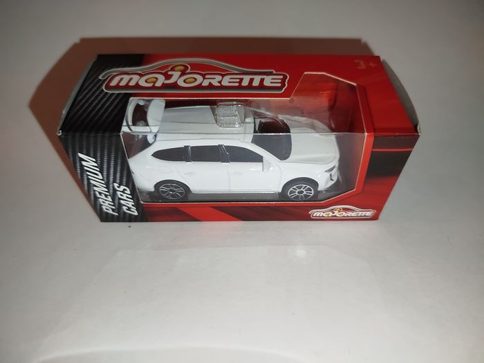 Majorette Peugeot 508 SW - photo numéro 9