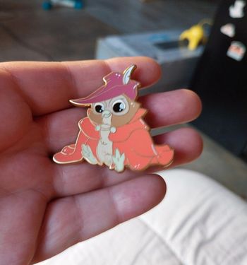 Pins Disney fantasy hibou la belle au bois dormant