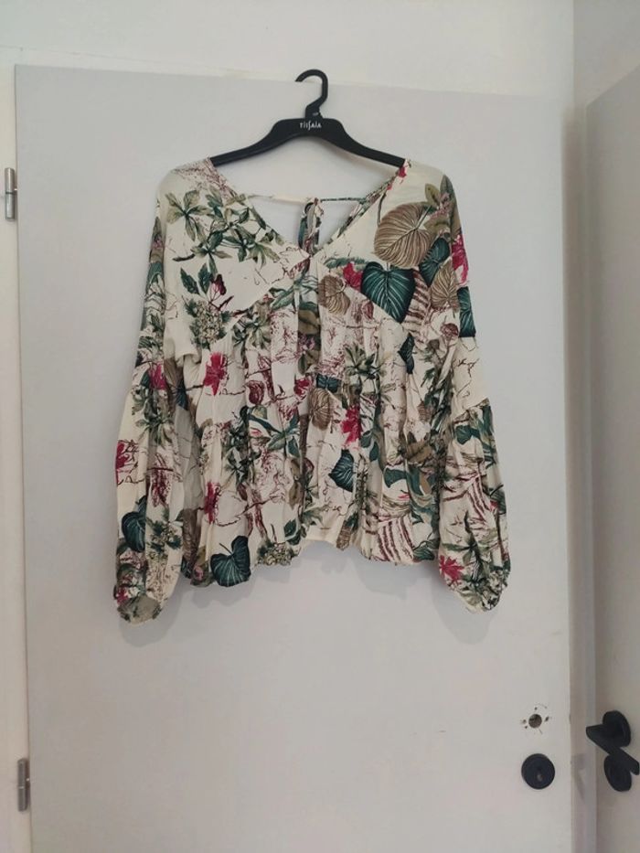 Jolie blouse