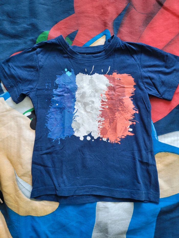Lot tee shirt 6 ans - photo numéro 2