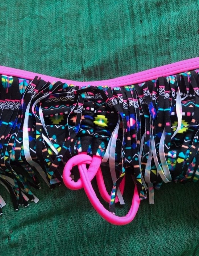 Maillot de bain 👙 2 pièces- 12 ans - photo numéro 2