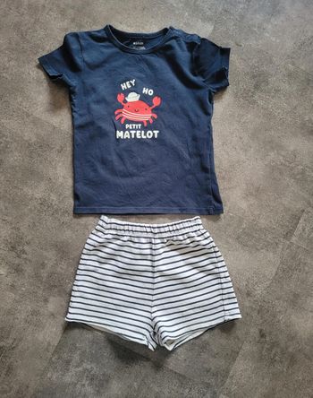 Ensemble taille 3 ans