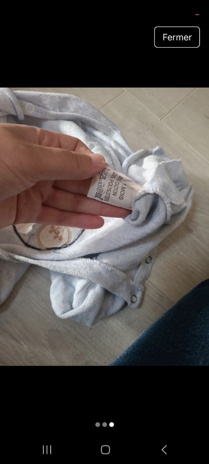 Pyjamas 1 mois - photo numéro 3