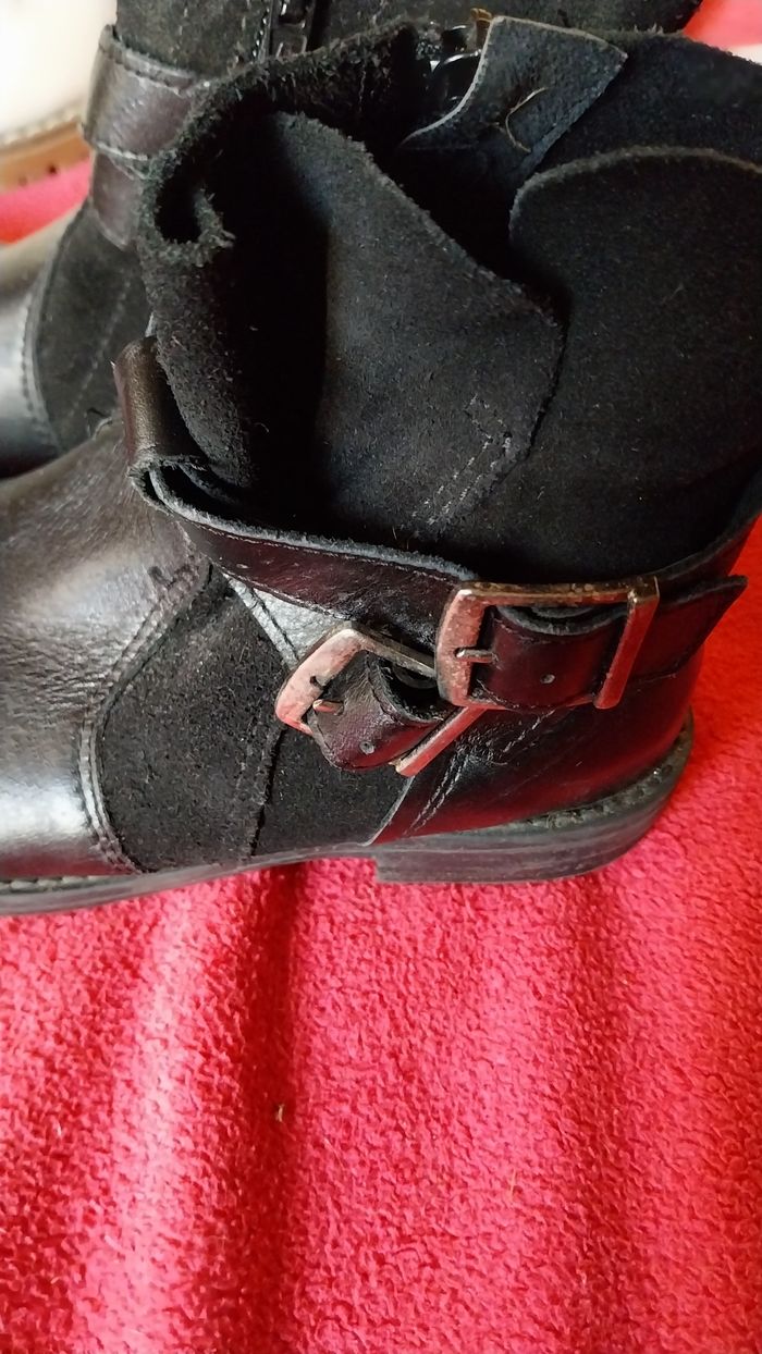 2 baskets et  2 bottines  fille 34 - photo numéro 4