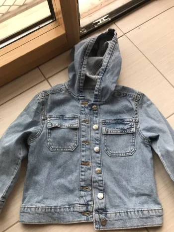Veste en jeans à capuche kiabi