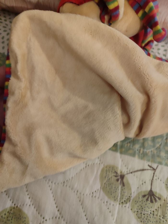 Doudou Winnie mouchoir nicotoy - photo numéro 2