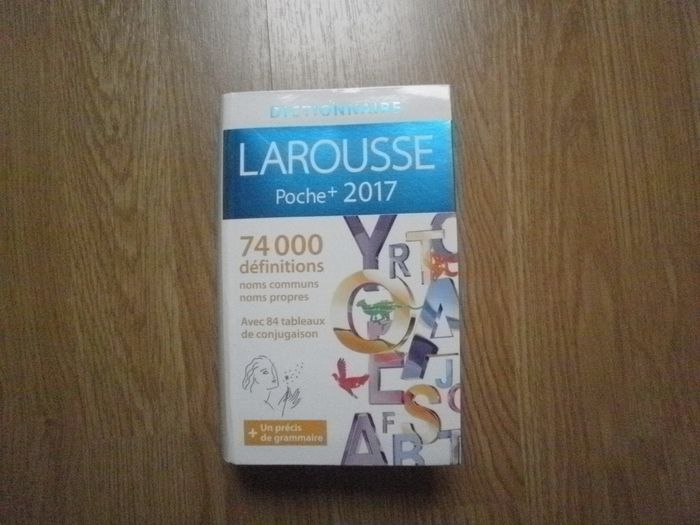 Dictionnaire Larousse Poche + 2017