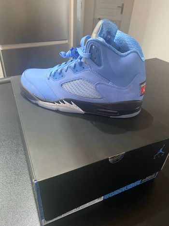 Jordan 5 rétro bleu