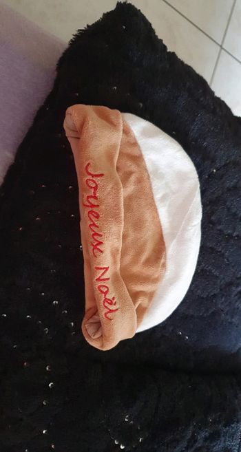 Bonnet joyeux noel 9 mois