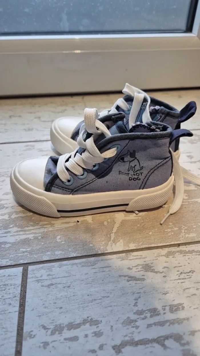 Tennis Gemo taille 24 - photo numéro 2