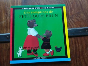 Livre "Les comptines de Petit Ours Brun"