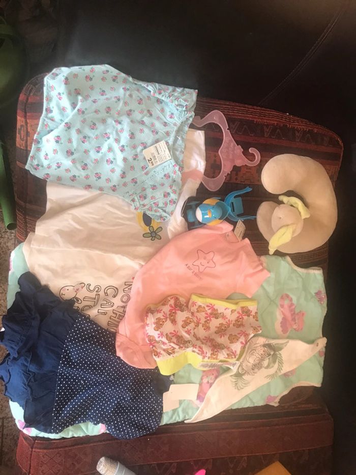Gros lot poupées + accessoires - photo numéro 3