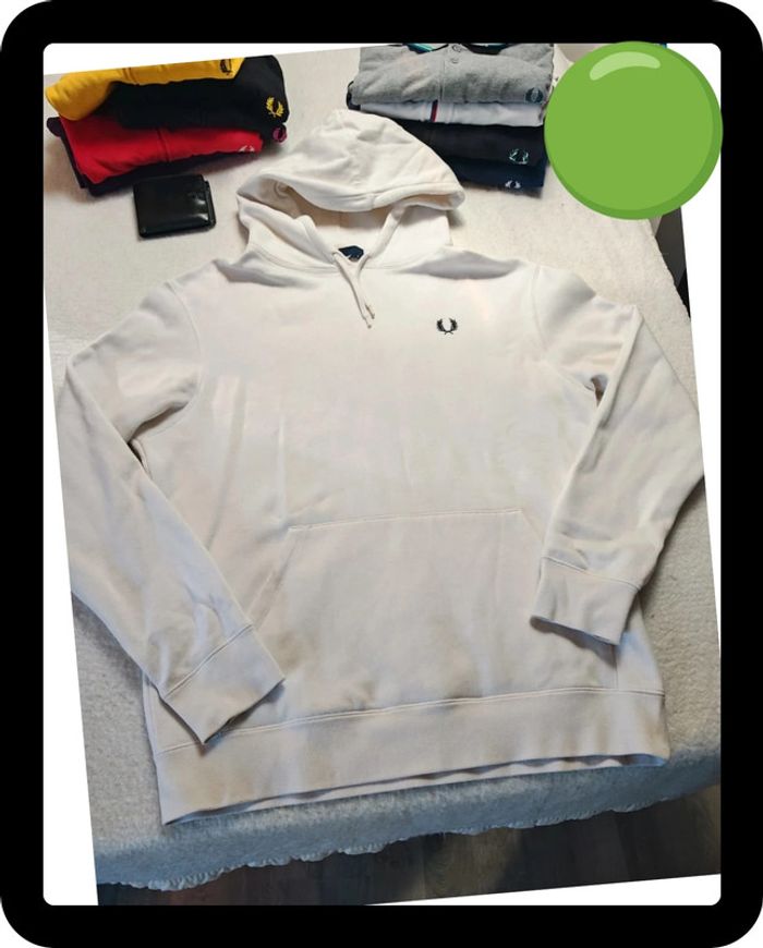 Sweat à capuche Fred Perry Taille L