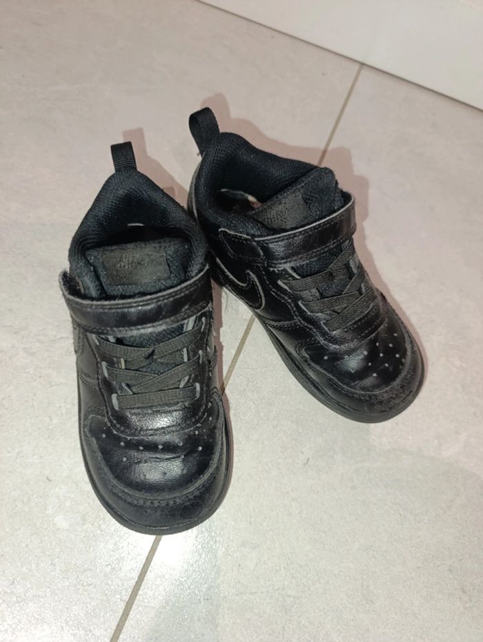 Basket Nike p.25 - photo numéro 2