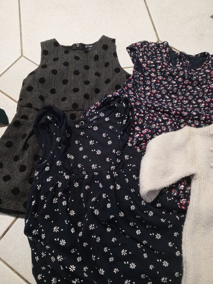 Lot  12 mois fille - photo numéro 2