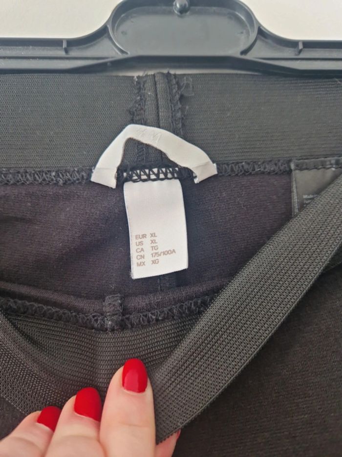 Legging femme taille élastique bi matière noir effet simili cuir TBE taille XL h&m - photo numéro 3