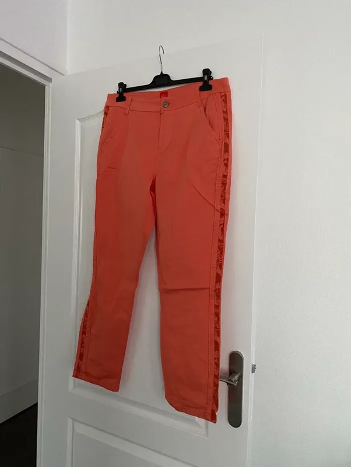 Joli pantalon Miss Captain