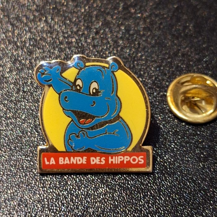La bande des Hippos pins Kinder surprise signé