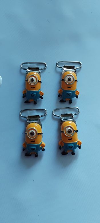 Lot clips attache tétine ou doudou ou porte clé neuf