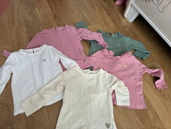 TEE shirts manches longue 24 mois