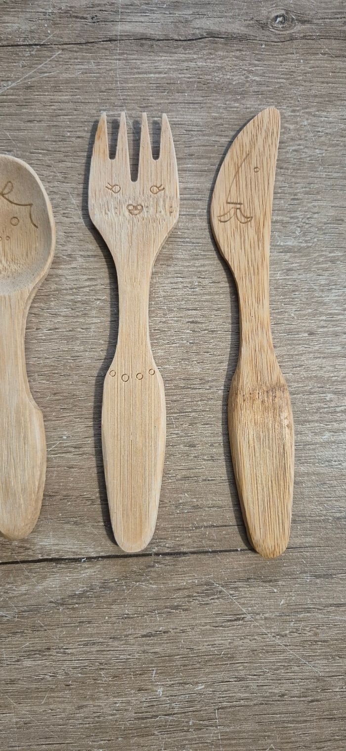 Lot couverts bébé en bois - photo numéro 3