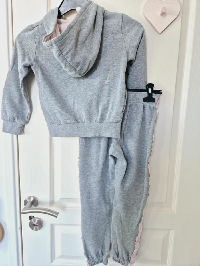 Ensemble jogging Harry potter 8 ans - photo numéro 5