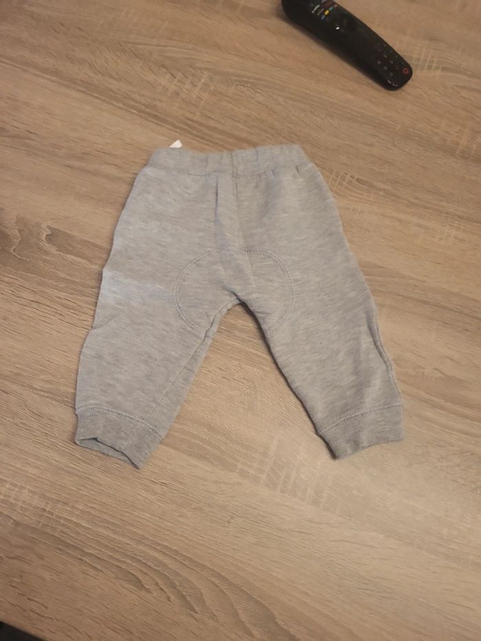 Pantalon - photo numéro 2