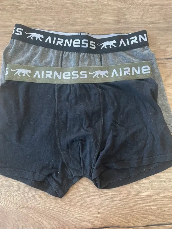 lot 2 boxers Airness