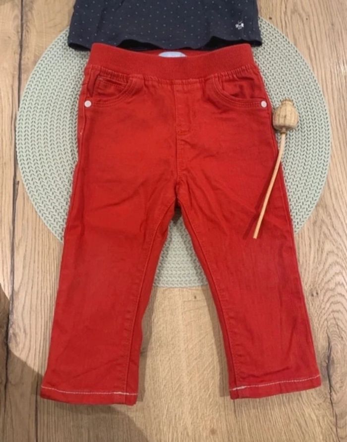 Ensemble fille pentalon rouge et haut bleu - 12mois - obaibi - photo numéro 9