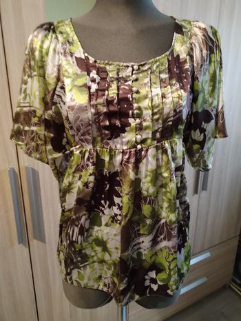 Blouse manches courtes taille 42
