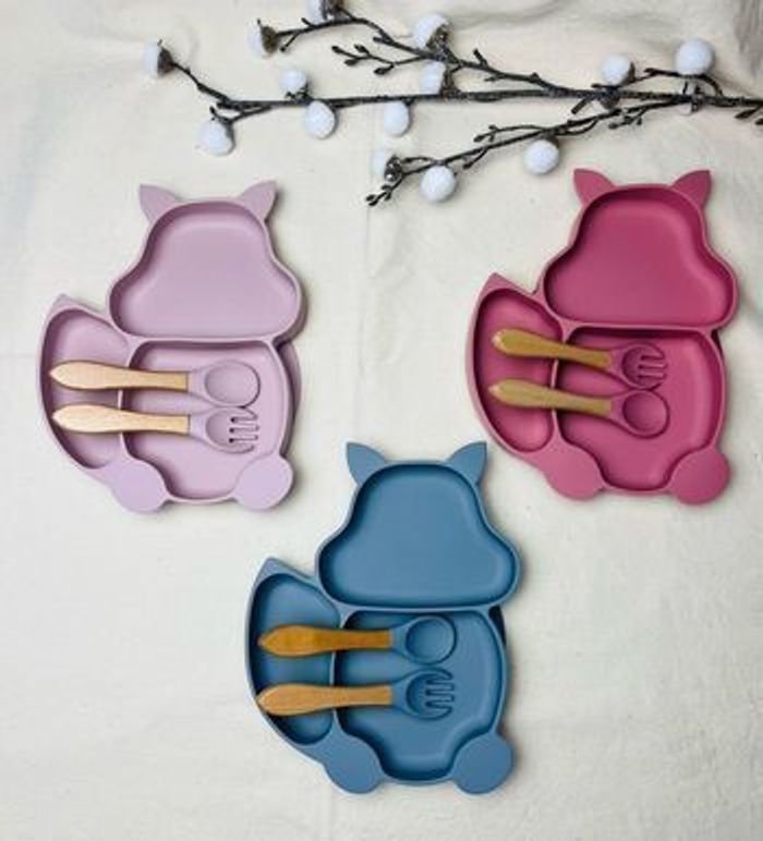 Assiette et couvert personnaliser en silicone pour bébé - photo numéro 2