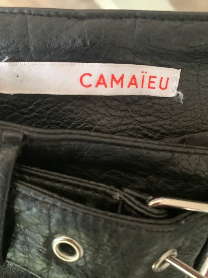 Jupe Camaïeu simili noir taille 38 - photo numéro 10