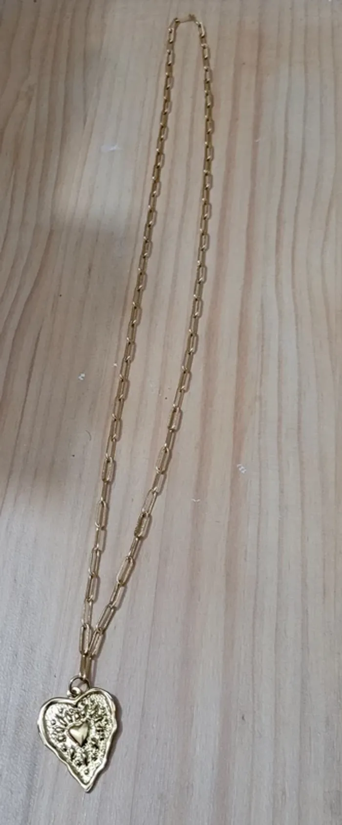 Collier coeur - photo numéro 3